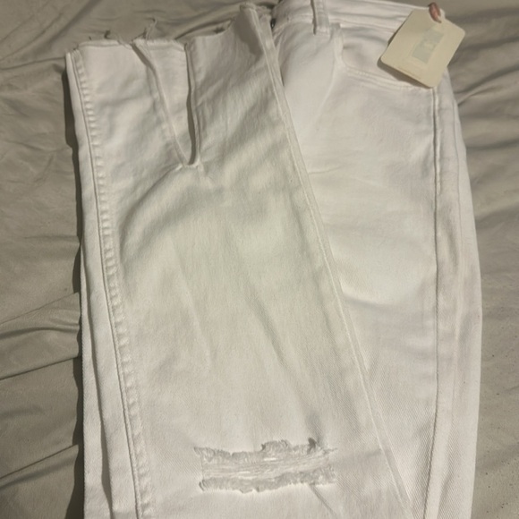 NWT GB High Rise Split Front Distressed Straight Leg Jeans - Picture 11 of 11